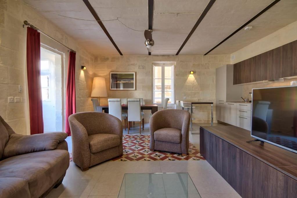 Vallettastay - Orangerie Two Bedroom Apartment 402 Bagian luar foto