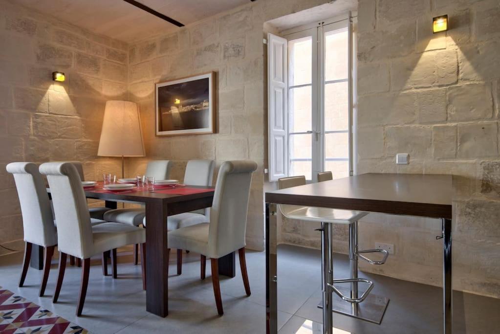 Vallettastay - Orangerie Two Bedroom Apartment 402 Bagian luar foto