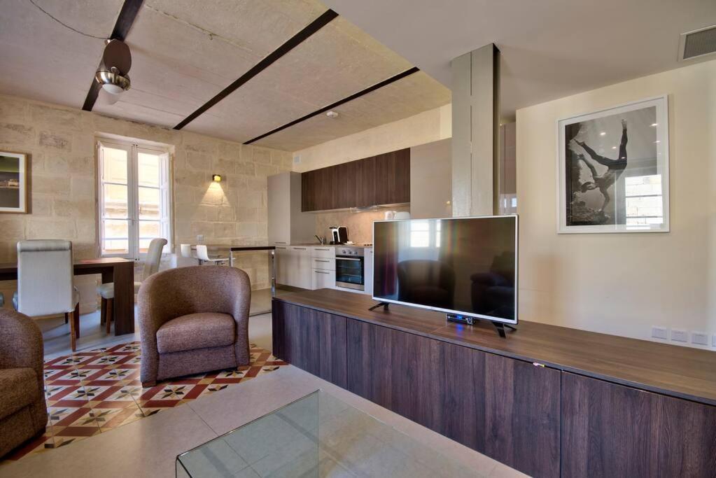 Vallettastay - Orangerie Two Bedroom Apartment 402 Bagian luar foto